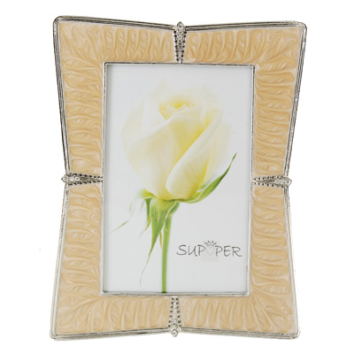 Фоторамка, 10 см х 15 см HL0002-46G Фоторамка Uniteme Ltd 2010 г ; Упаковка: коробка инфо 7542d.
